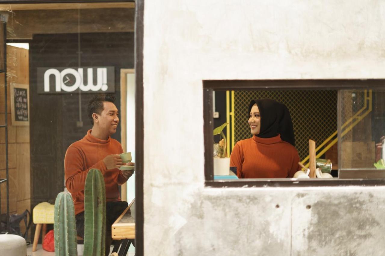 Happy House Bnb Bromo Backpacker Probolinggo Esterno foto