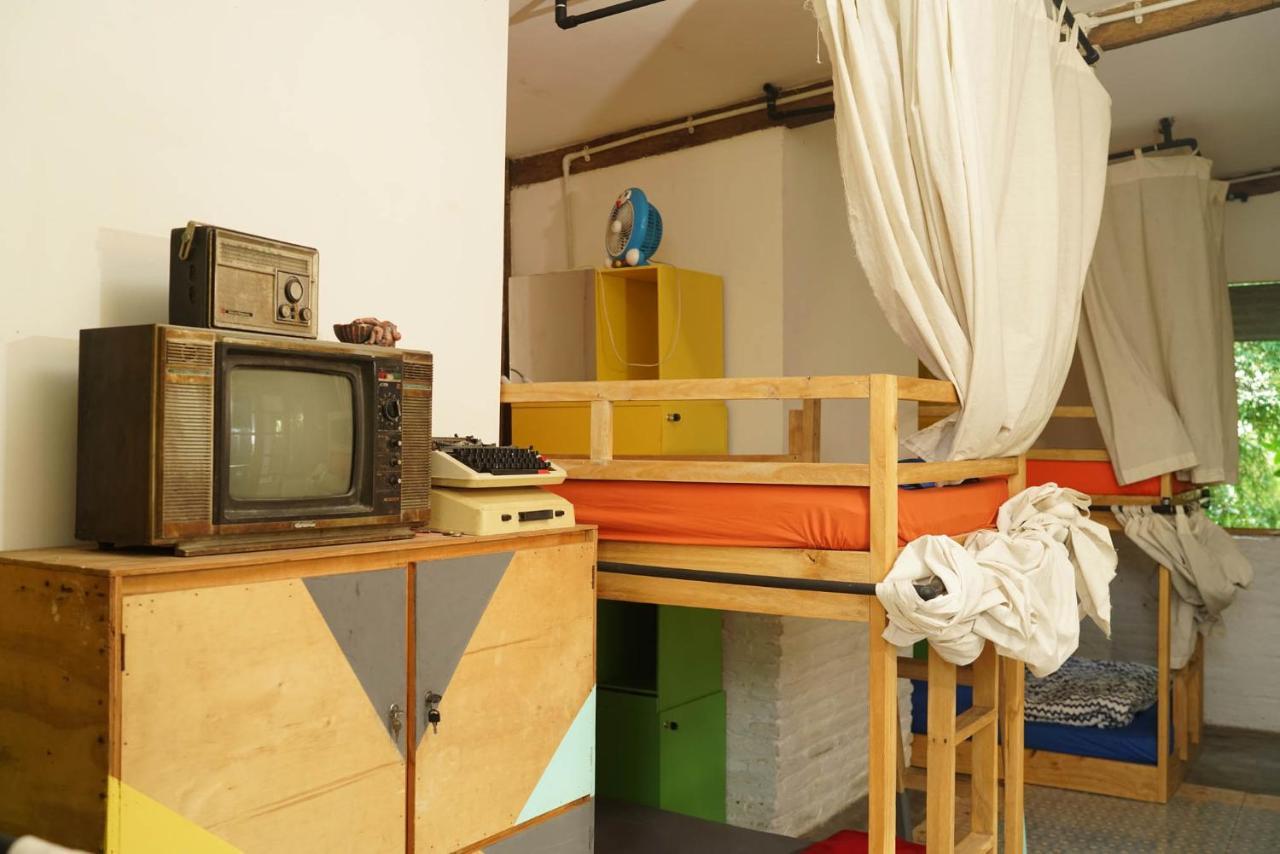 Happy House Bnb Bromo Backpacker Probolinggo Esterno foto
