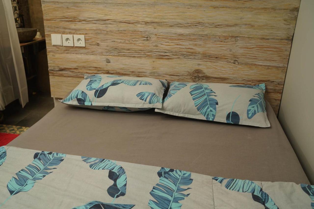 Happy House Bnb Bromo Backpacker Probolinggo Esterno foto