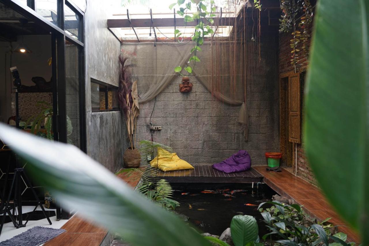 Happy House Bnb Bromo Backpacker Probolinggo Esterno foto