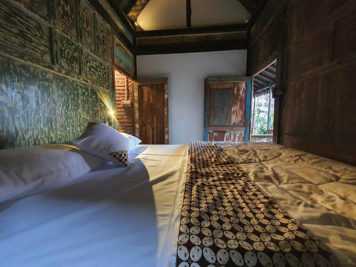 Happy House Bnb Bromo Backpacker Probolinggo Esterno foto