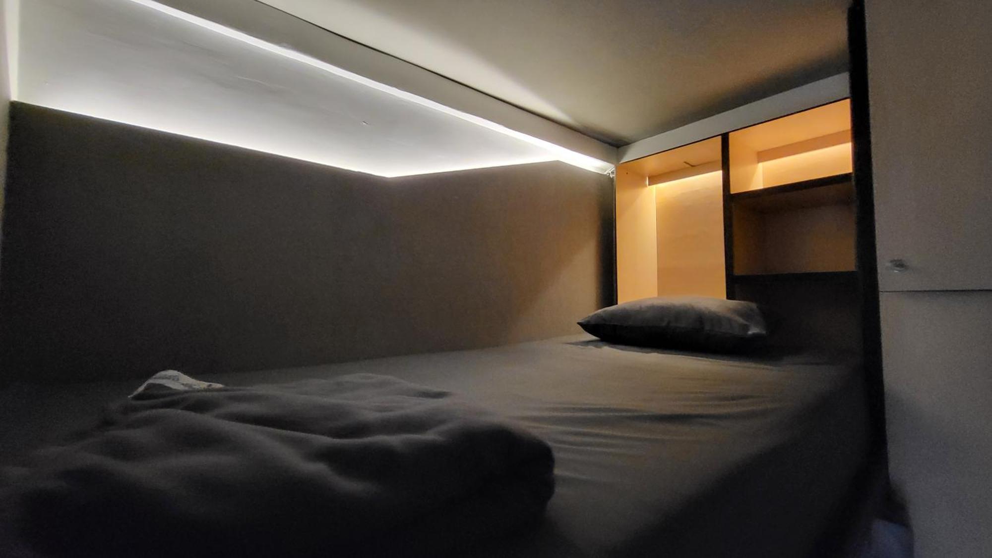 Happy House Bnb Bromo Backpacker Probolinggo Esterno foto
